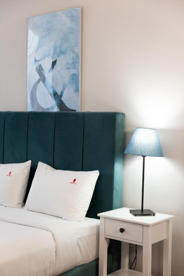 City Plaza Apartments & Rooms Солун Екстериор снимка