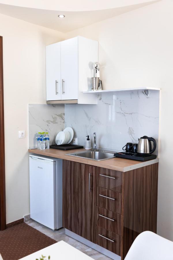 City Plaza Apartments & Rooms Солун Екстериор снимка