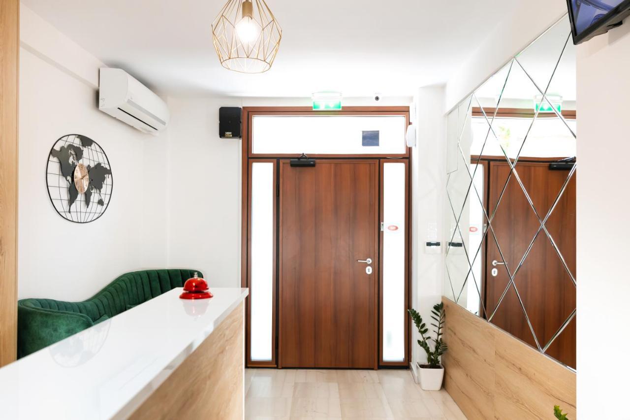 City Plaza Apartments & Rooms Солун Екстериор снимка