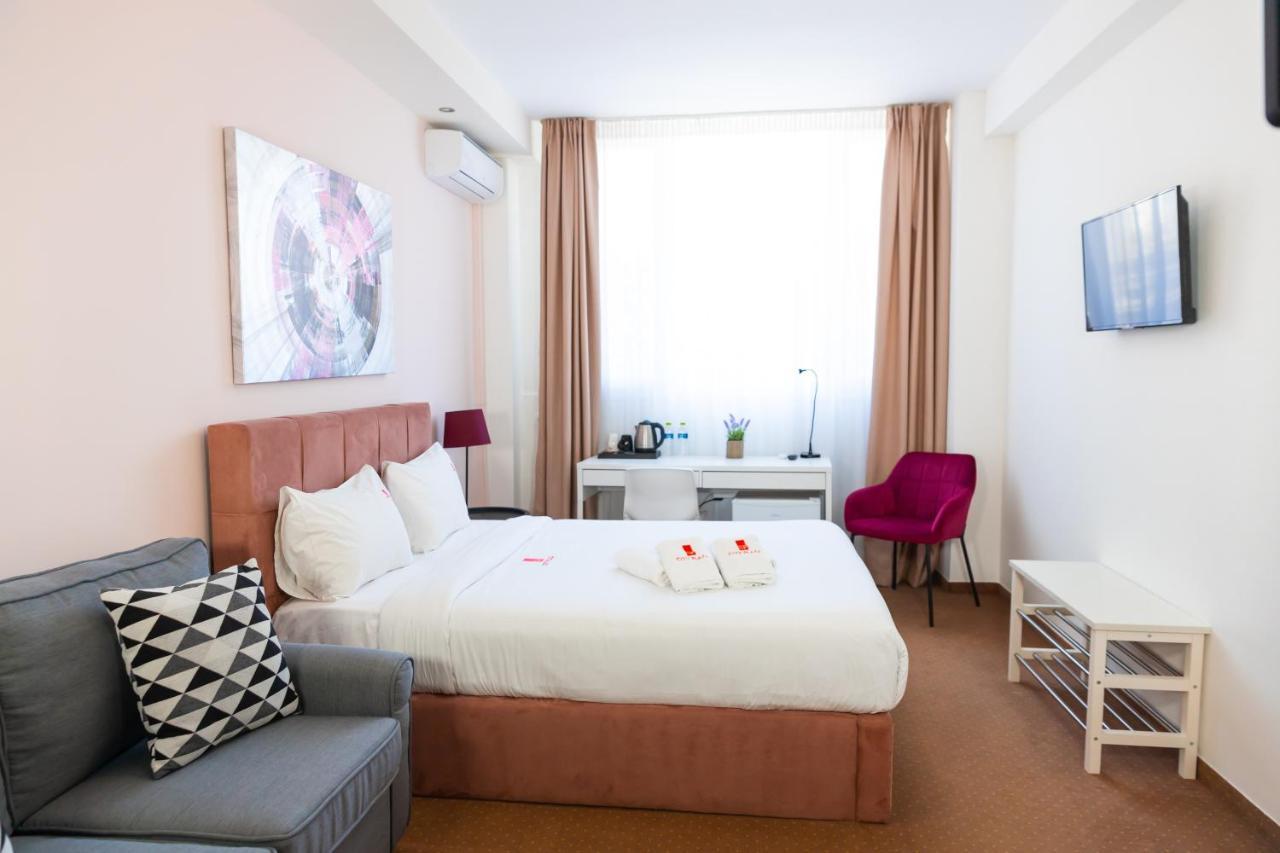 City Plaza Apartments & Rooms Солун Екстериор снимка