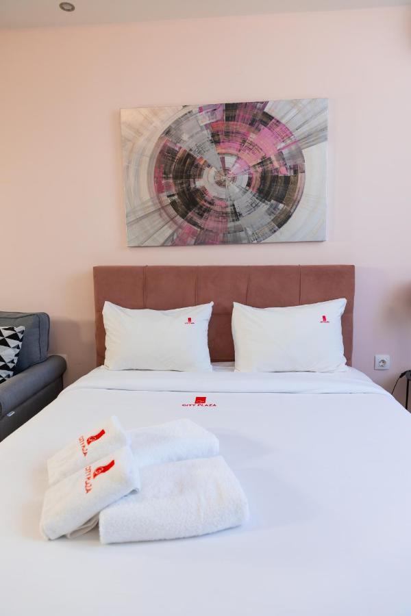 City Plaza Apartments & Rooms Солун Екстериор снимка