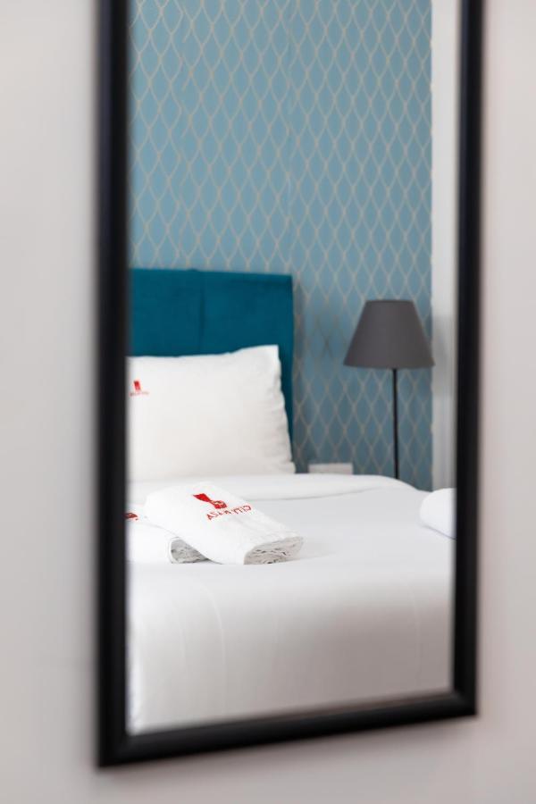 City Plaza Apartments & Rooms Солун Екстериор снимка